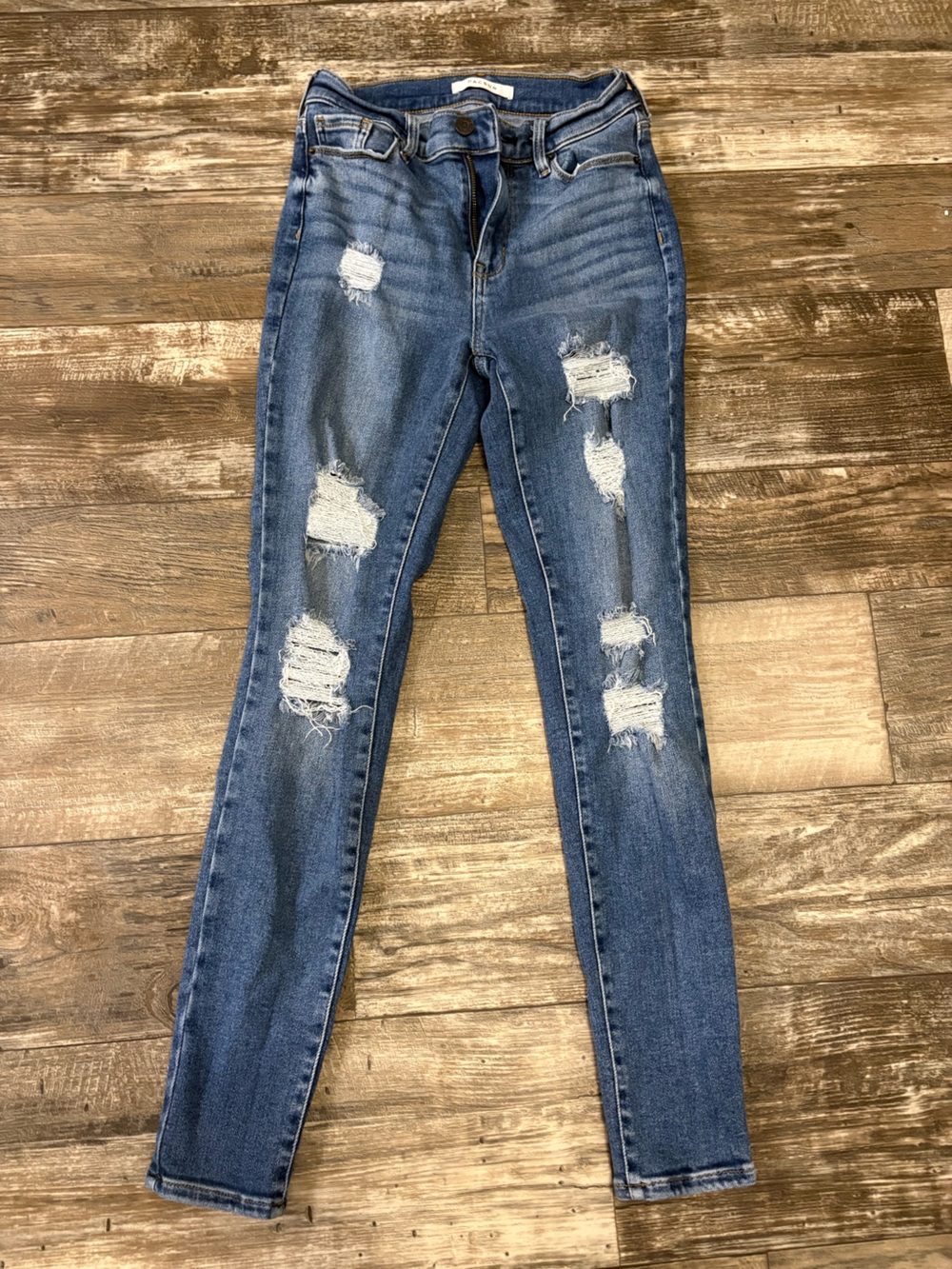 PacSun Women's Ripped high rise jegging